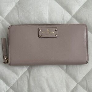 Kate Spade Beige Zip Wallet